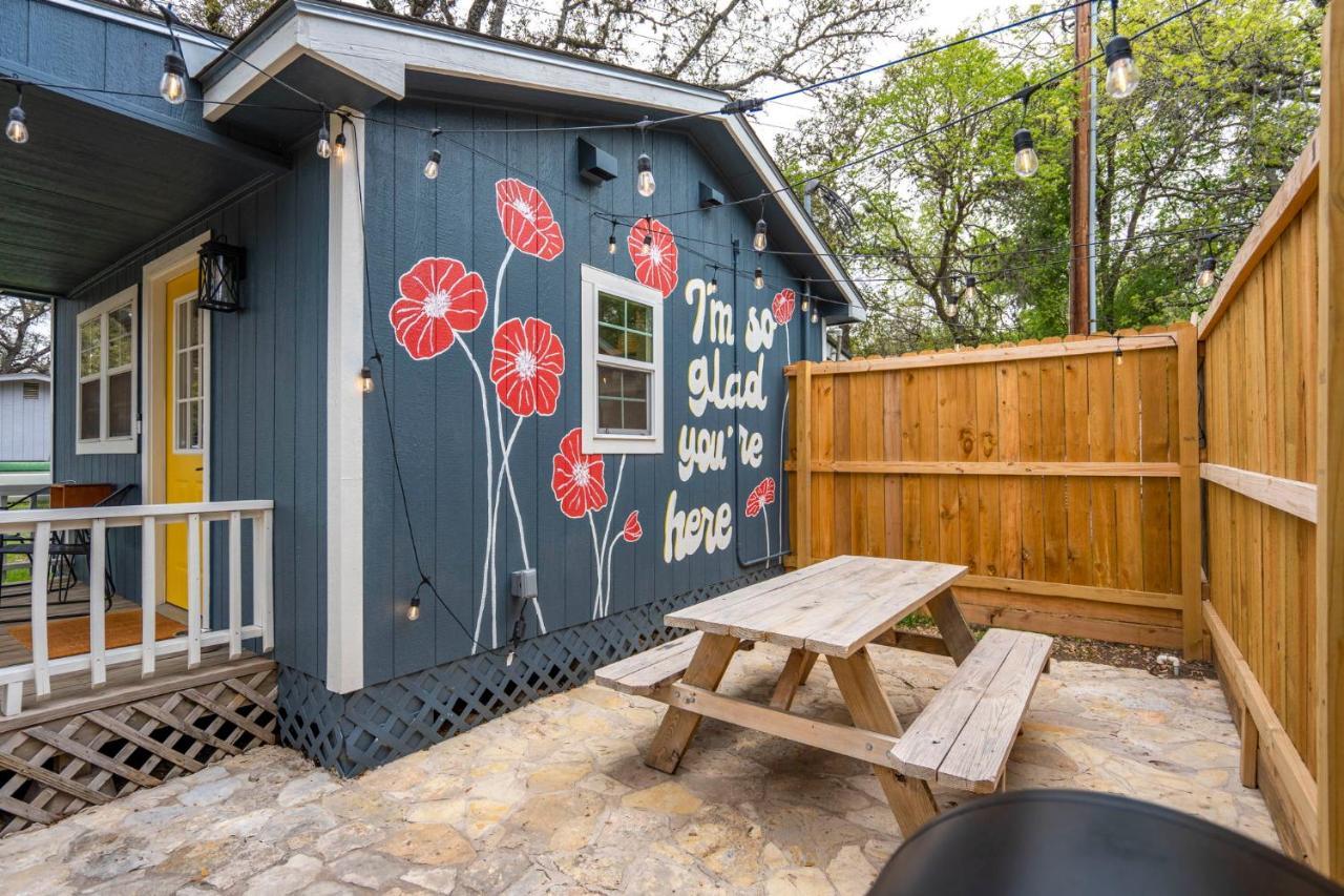 New! The Yellow Door- Downtown Wimberley W/ River Access Εξωτερικό φωτογραφία