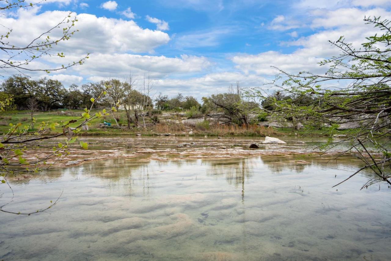 New! The Yellow Door- Downtown Wimberley W/ River Access Εξωτερικό φωτογραφία
