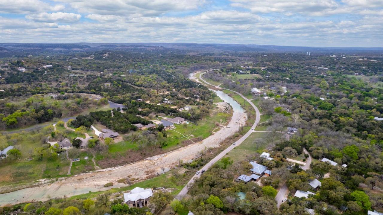 New! The Yellow Door- Downtown Wimberley W/ River Access Εξωτερικό φωτογραφία