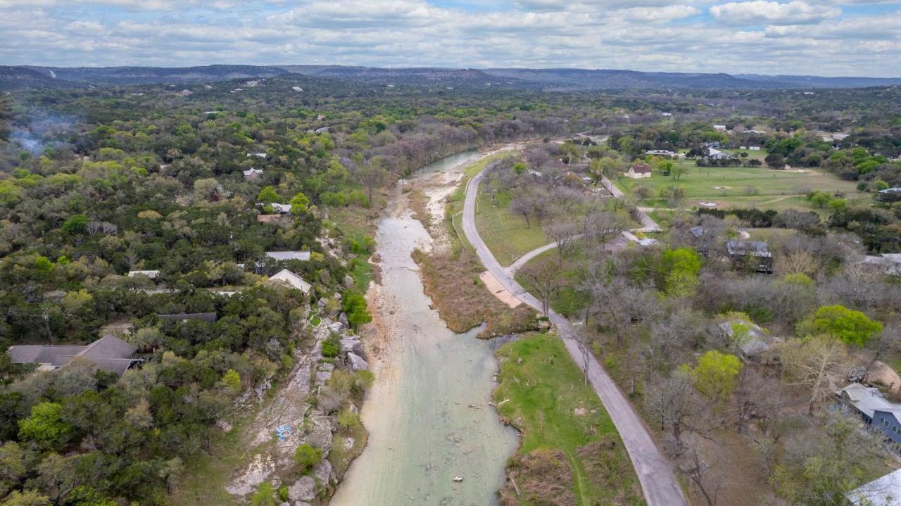 New! The Yellow Door- Downtown Wimberley W/ River Access Εξωτερικό φωτογραφία