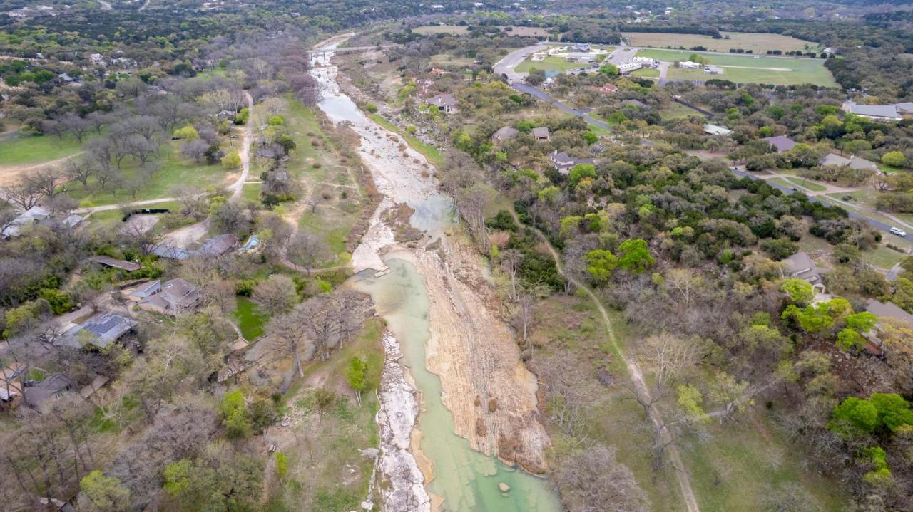 New! The Yellow Door- Downtown Wimberley W/ River Access Εξωτερικό φωτογραφία